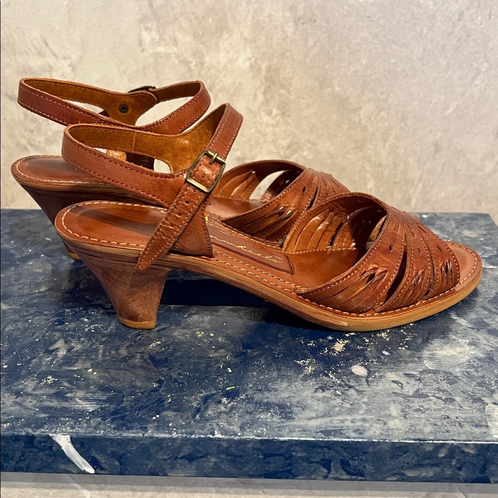Brown Leather Sandals - Picture 3 of 8